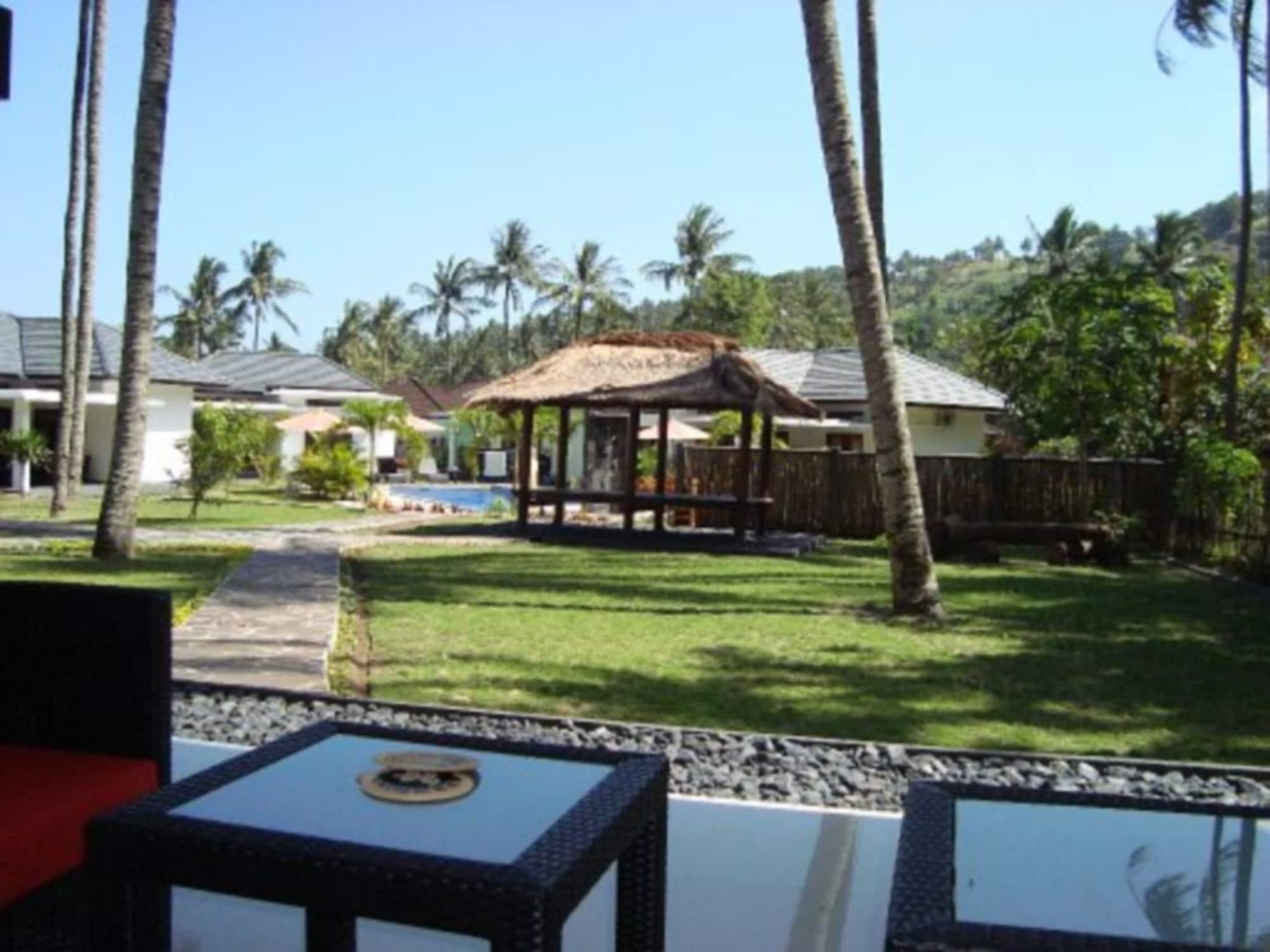Dream Estate Resort Senggigi Exterior foto